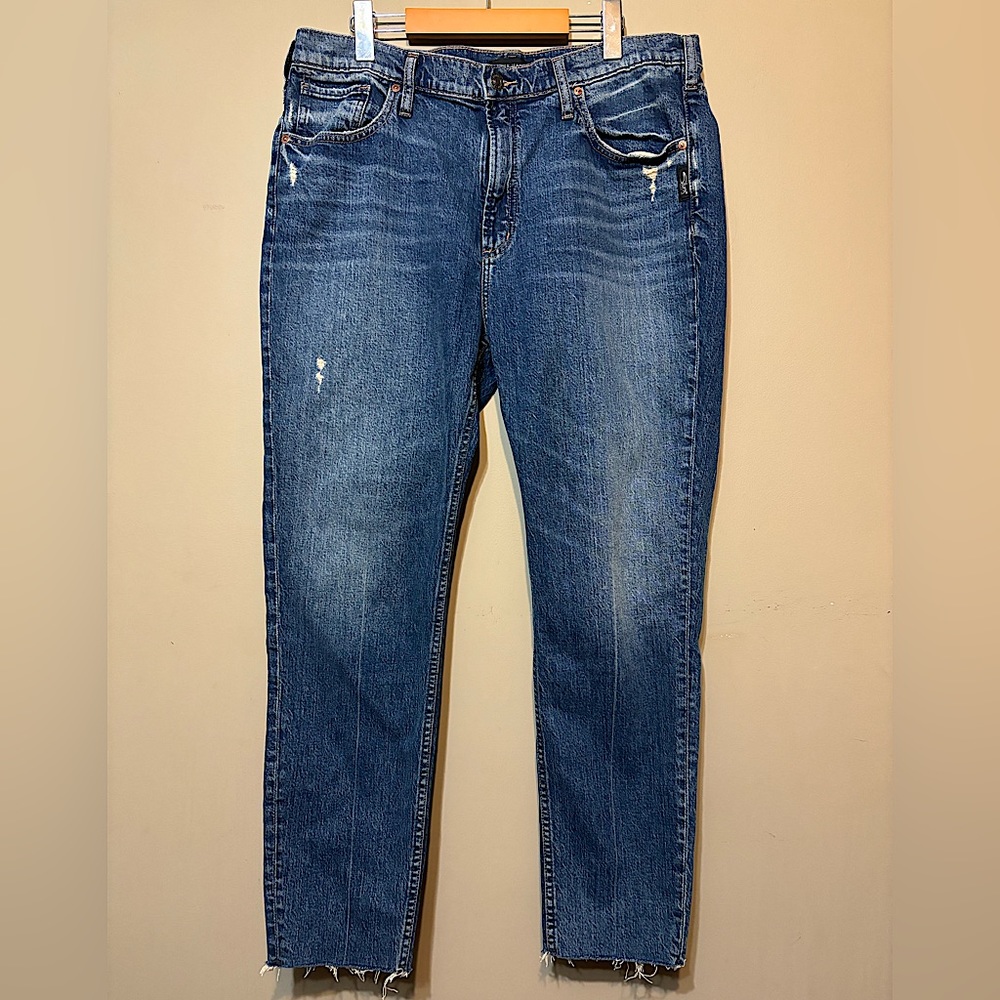 SILVER JEANS Frisco Skinny Jeans